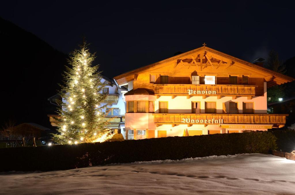 Apart-Pension Wasserfall Neustift im Stubaital Eksteriør billede